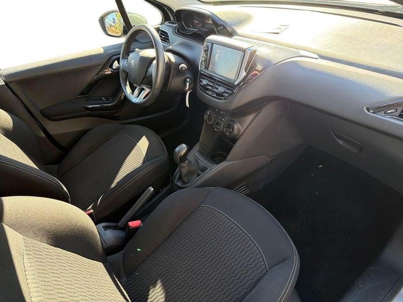 Peugeot 208 208 5p 1.2 puretech 82cv
