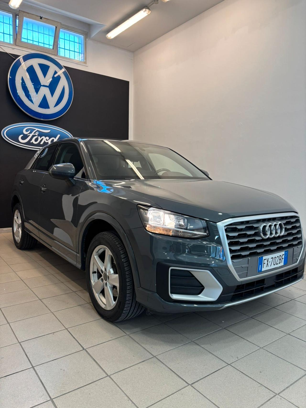 Audi Q2 30 TDI Business