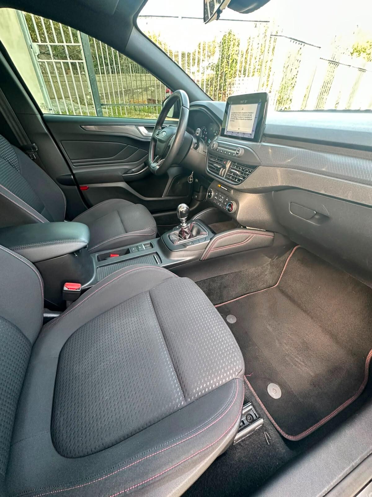 Ford Focus 1.5 EcoBoost 150 CV Start&Stop ST Line