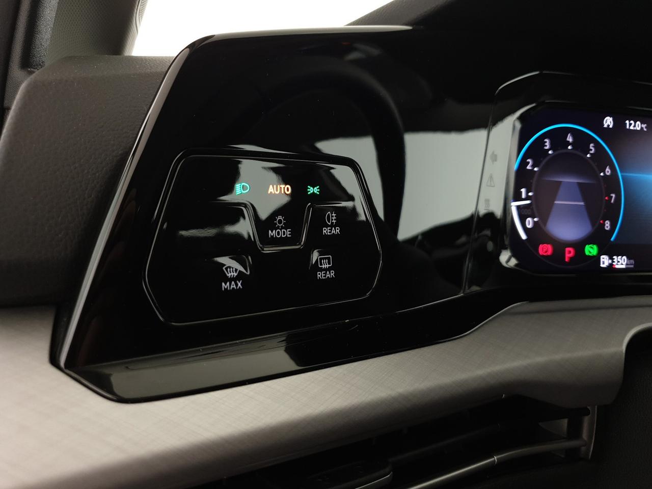 Volkswagen Golf variant 1.5 etsi evo life 130cv dsg