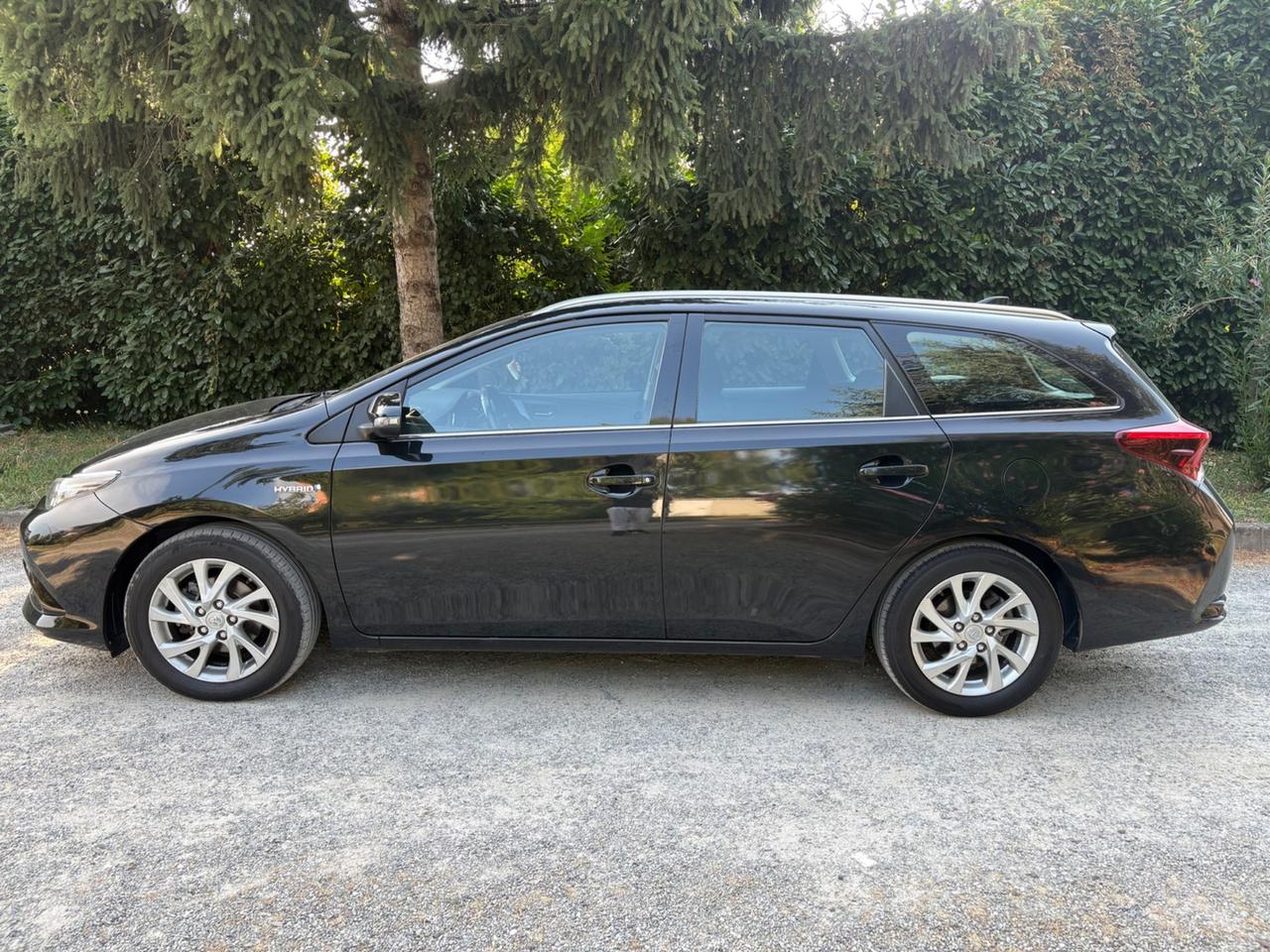 Toyota Auris Touring Sports 1.8h Business cvt EURO6