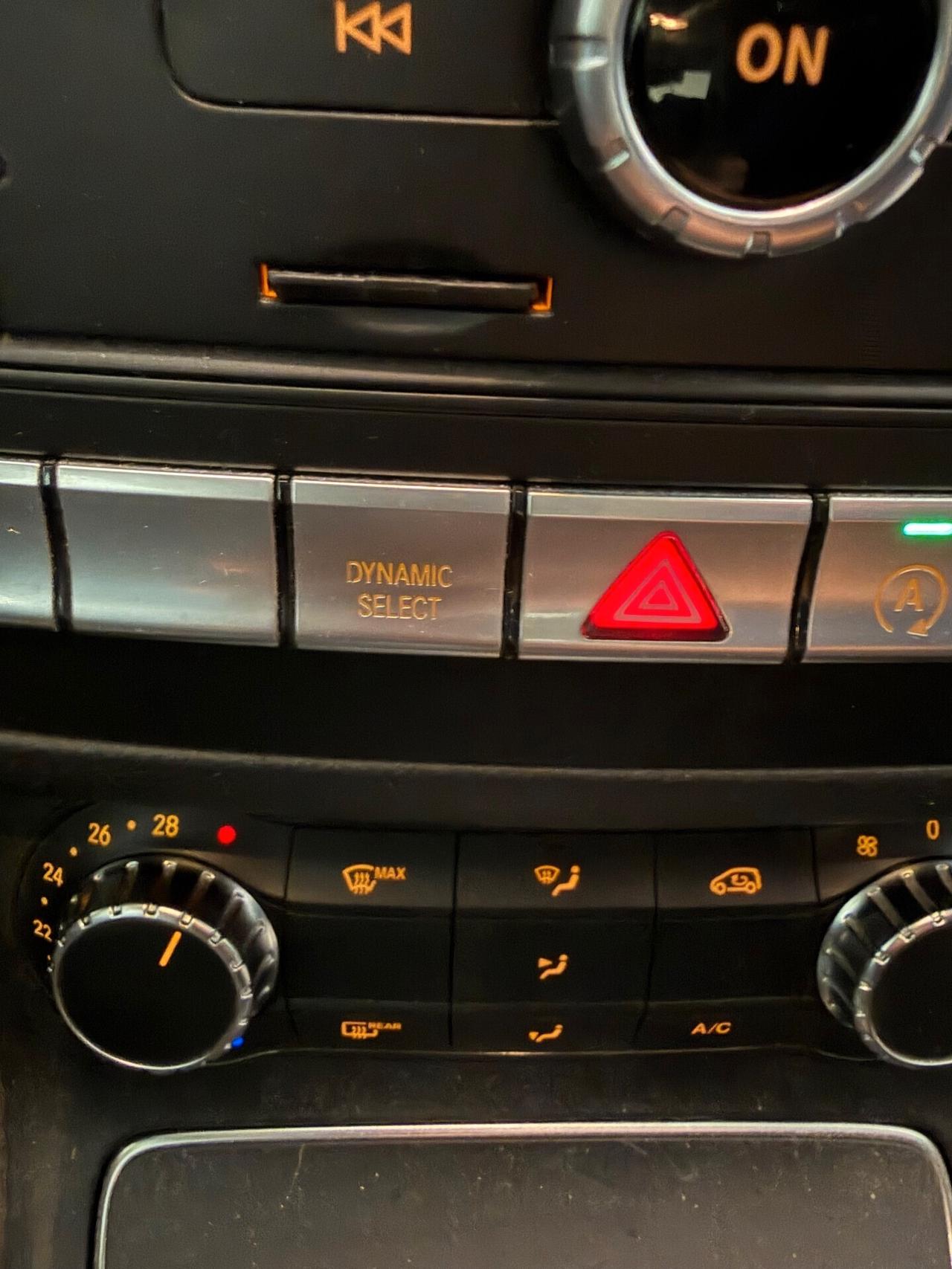 MERCEDES CLASSE B 200 D AUTOMATIC PREMIUM