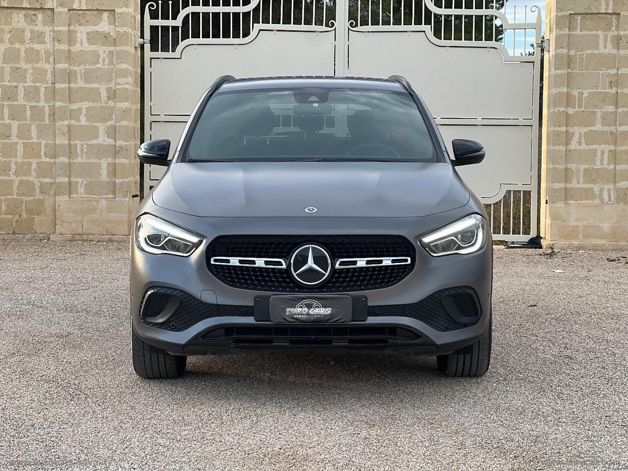 MERCEDES-BENZ GLA 200 d Automatic 4Matic Sport Plus