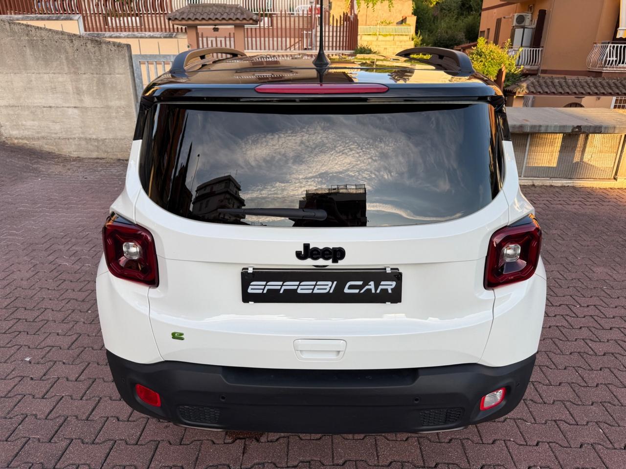 Jeep Renegade 1.5 T4 e-hybrid mhev 130cv DCT UPLAND