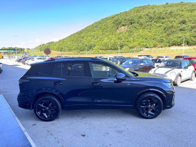 VOLKSWAGEN Tiguan 1.5 eTSI 150CV GANCIO DSG R-Line Plus PARI A NUOVO