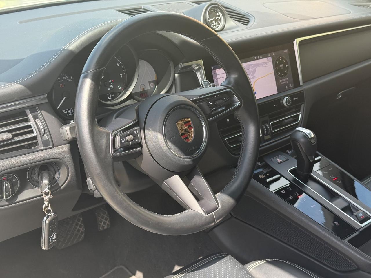 Porsche Macan 2.0 265 cv Led Pelle Tetto Panoramico Apr. Camera 360* 21 Felgen