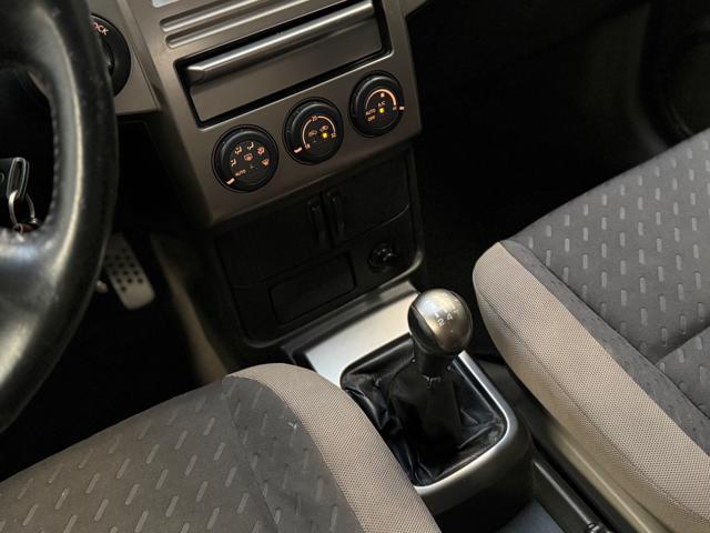 NISSAN X-Trail 2.0 16V Sport