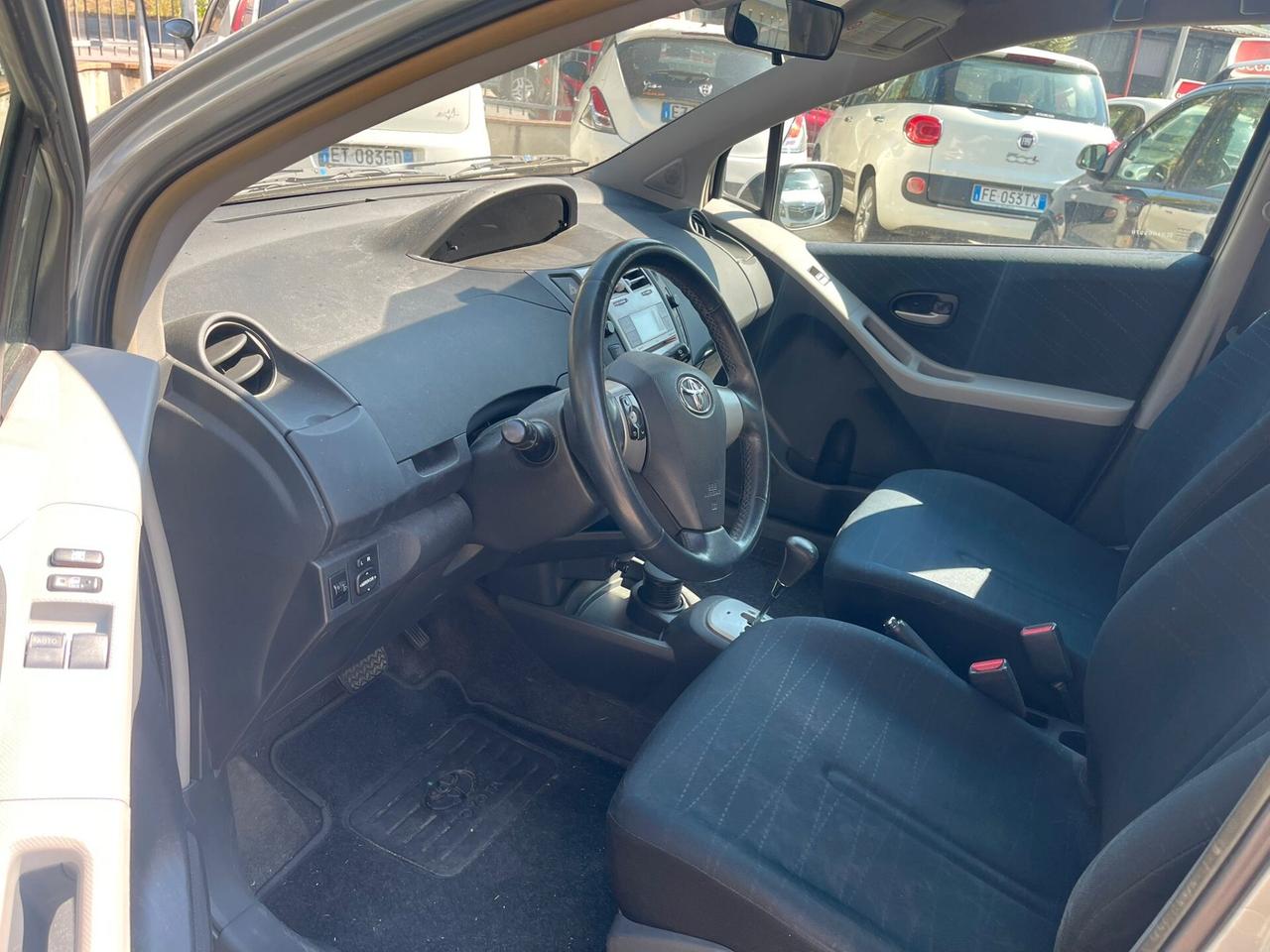 Toyota Yaris 1.4 D-4D 5 porte Sol