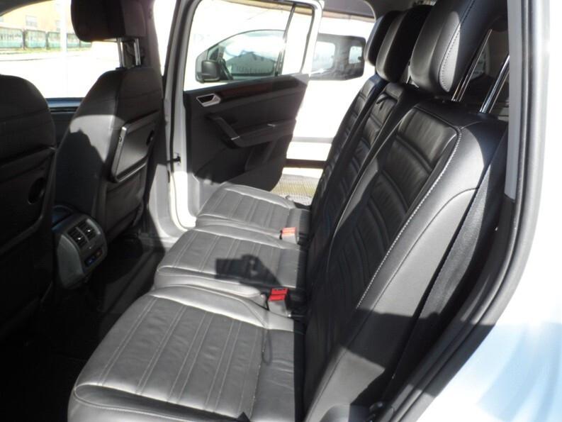 Volkswagen Touran 1.6 TDI 110 cv Comfortline 5 posti
