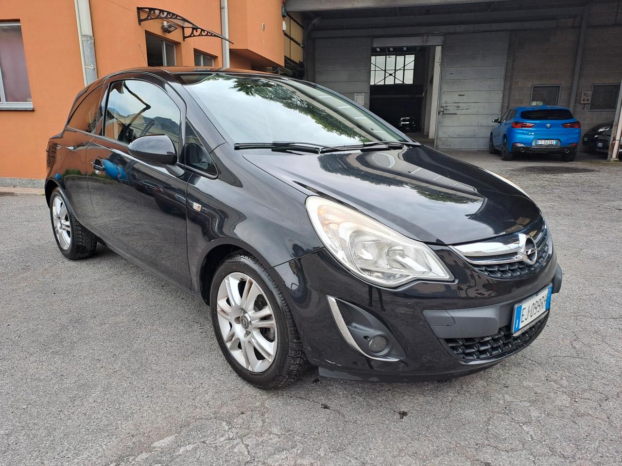 OPEL CORSA 1.2 BENZINA *OK NEOPATENTATI*