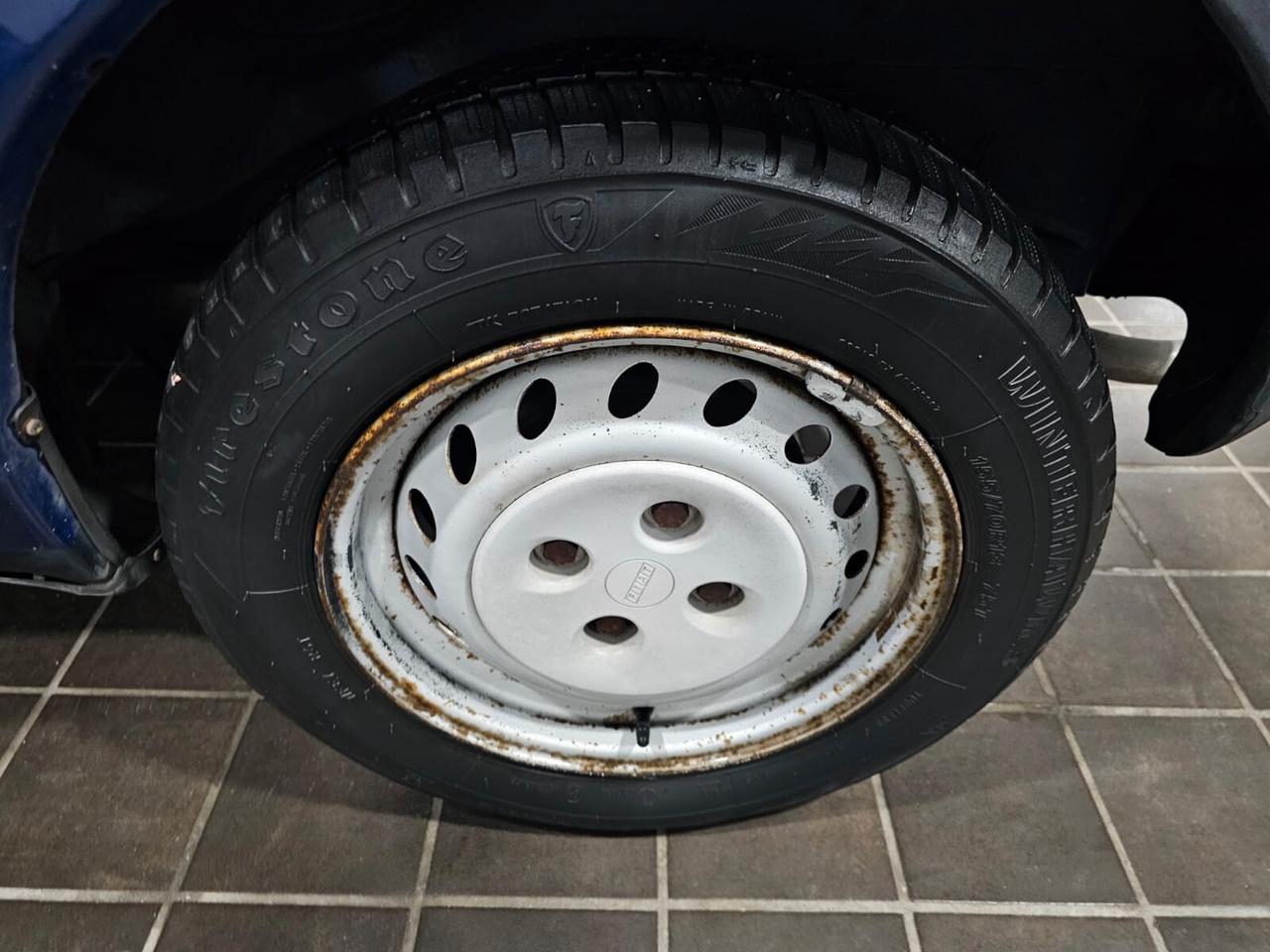 FIAT 600 0.9 BENZ 40CV