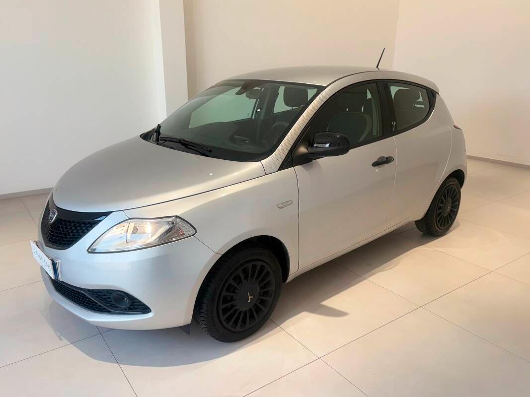 Lancia Ypsilon 1.2 Gold s&s 69cv my19