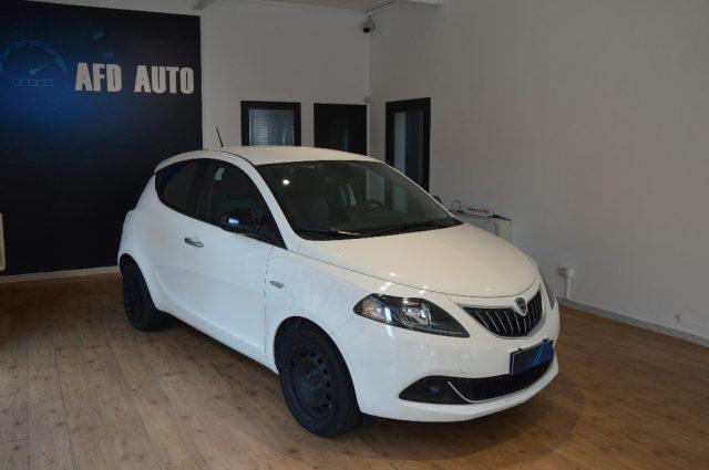 LANCIA Ypsilon 1.0 FireFly 5 porte S&S Hybrid Silver