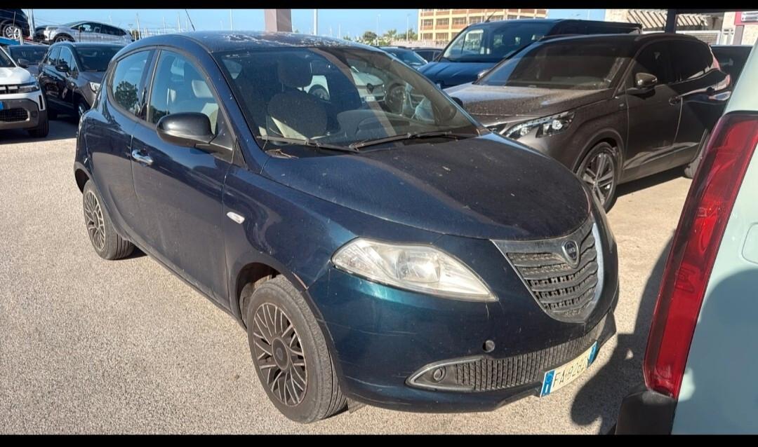 Lancia Ypsilon 1.2 5 porte GPL Ecochic Gold