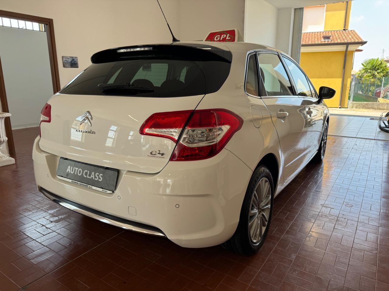 Citroen C4 1.6 VTi 120 GPL 2033 airdream Attraction E5