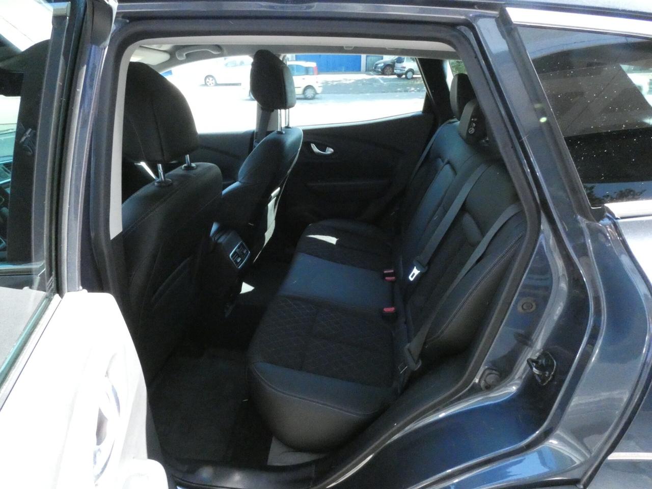 RENAULT Kadjar TCe 140CV EDC FAP Sport Edition2