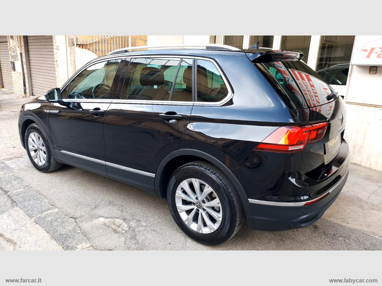 VOLKSWAGEN Tiguan 2.0 TDI 150CV SCR DSG R-Line