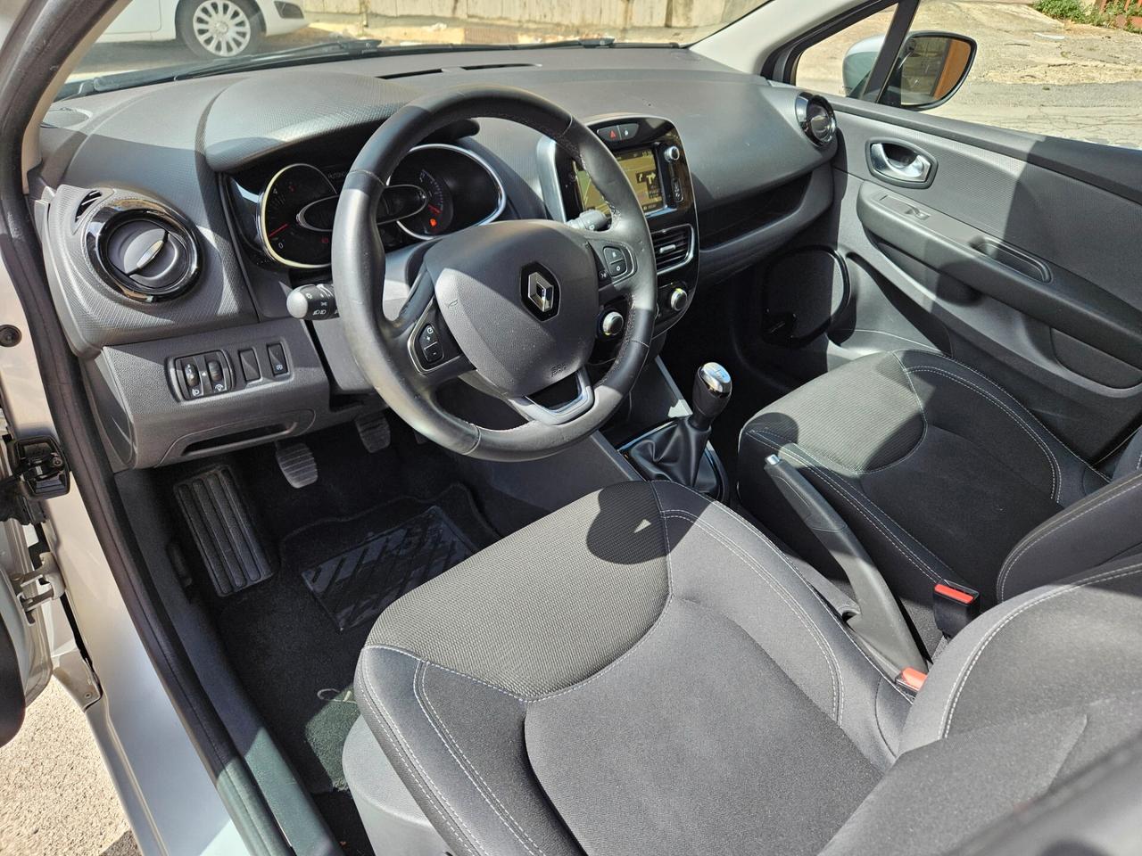 RENAULT CLIO SW 1500 DCI 90 CV NAVI KM CERTIFICATI