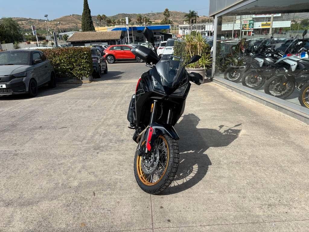 Moto Morini X-Cape 700 nuova pronta consegna a 74 euro al mese