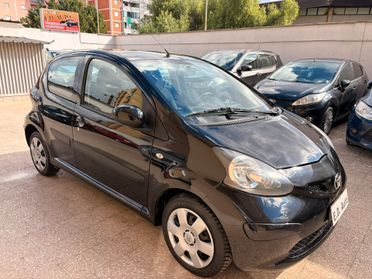 Toyota Aygo 1.0 Benzina 5 porte