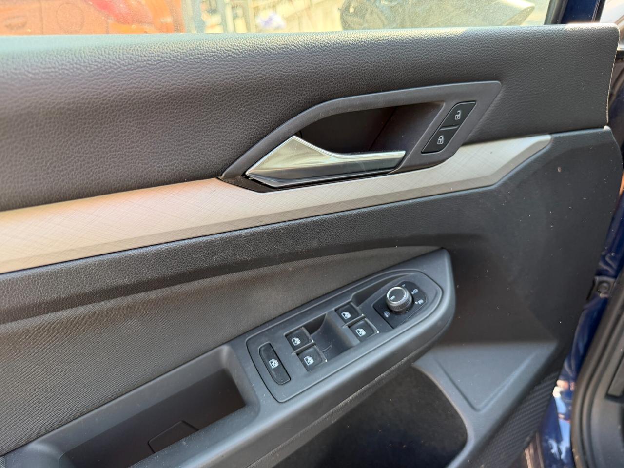 VOLKSWAGEN GOLF 2021 2.0 TDI 116 CV DSG *SINISTRATA