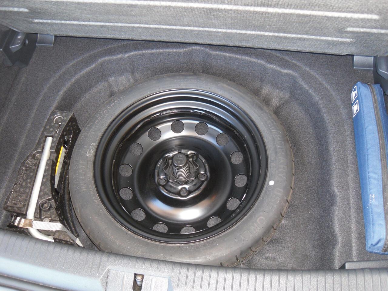 Volkswagen Golf 7 1.6 TDI 105 cv Business