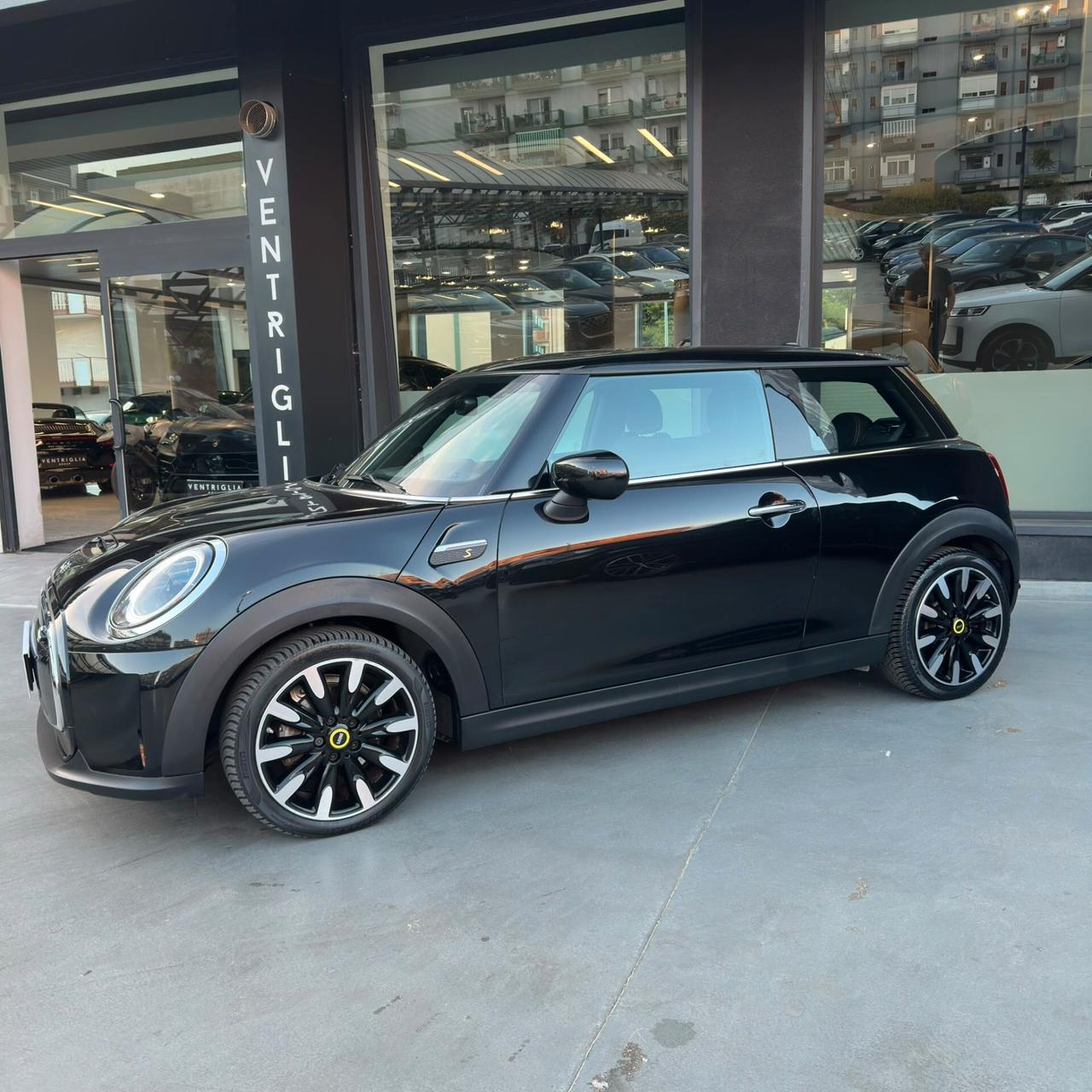 Mini Full Electric Cooper SE Yours