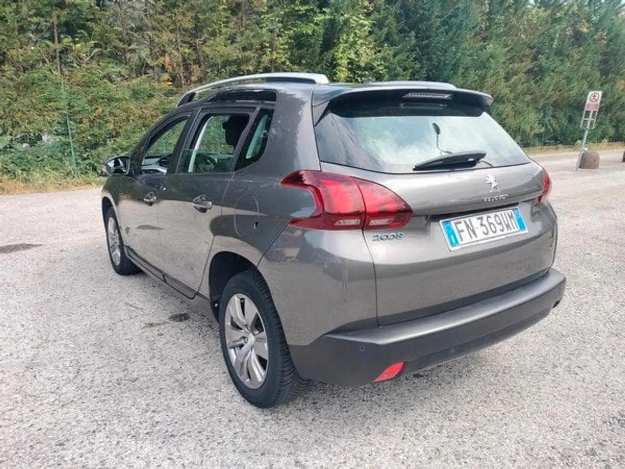 Peugeot 2008 BlueHDi 100 Active