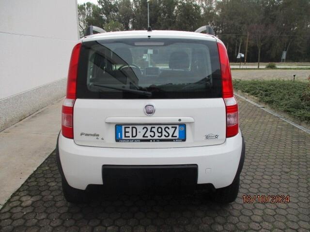 Fiat Panda 1.3 MJT 16V 4x4 Climbing