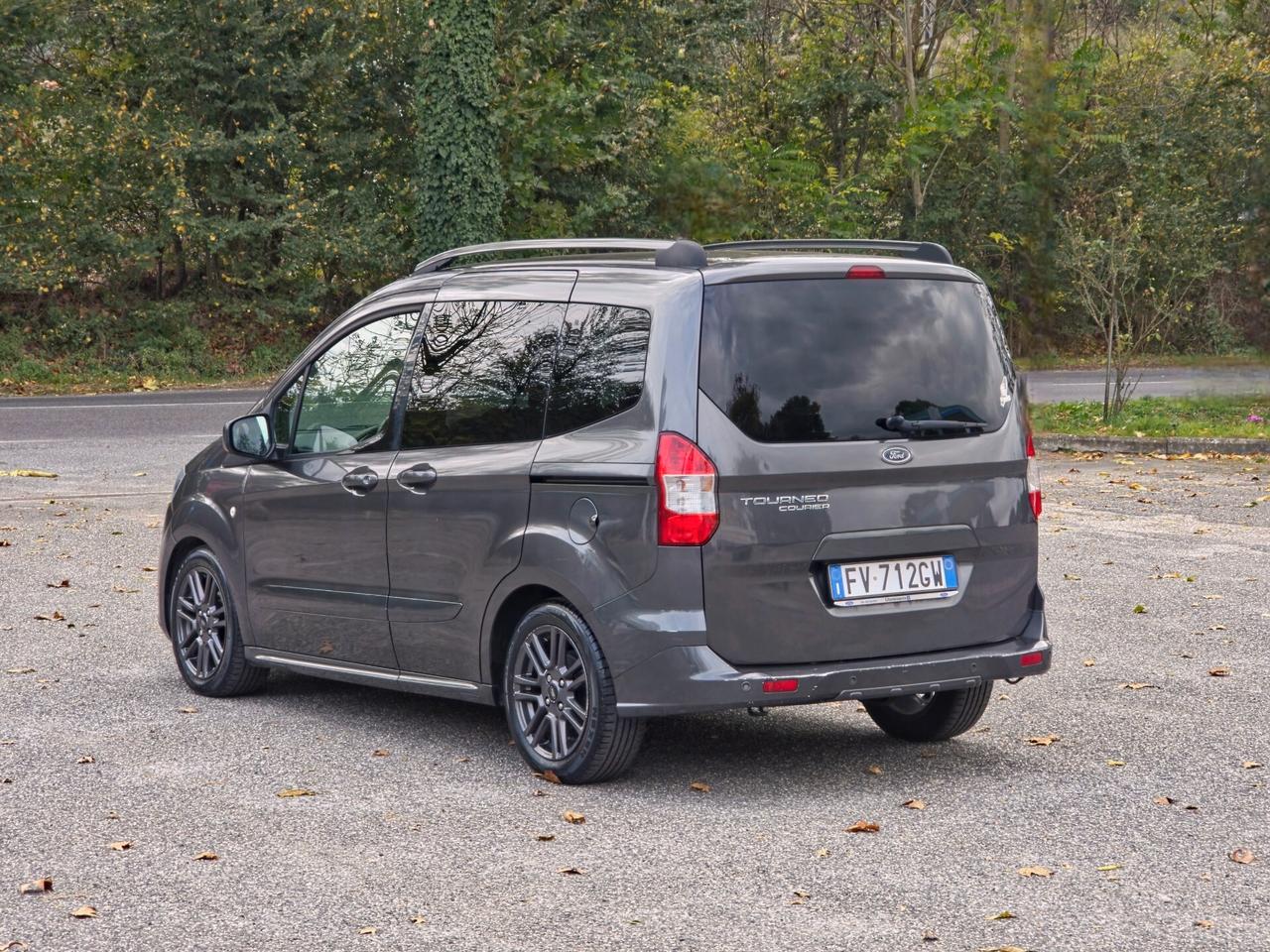 Ford Tourneo Courier 1.5 TDCI 75 CV Sport 2019-E6 Manuale NEO