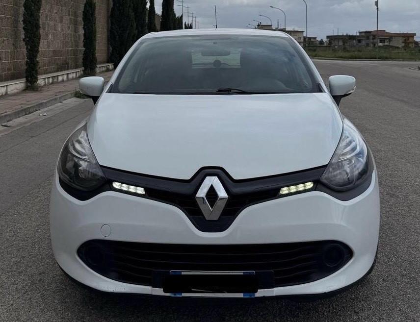 Renault Clio 1.5 Diesel 12 Mesi di garanzia