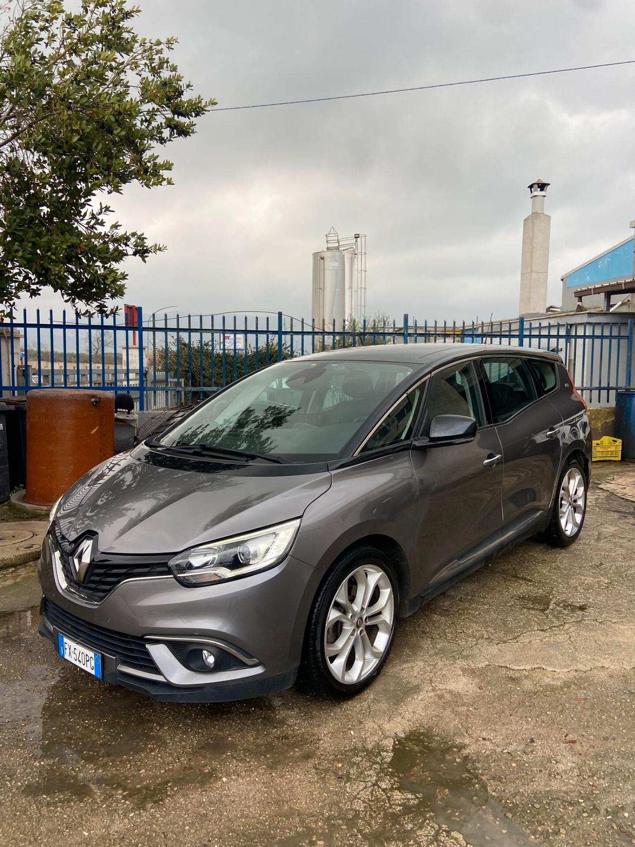 Renault Grand Scenic 7 posti 91.000 km dci 150 cv