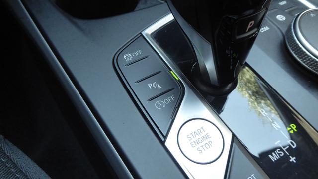 BMW 118 d 5p. Business Advantage