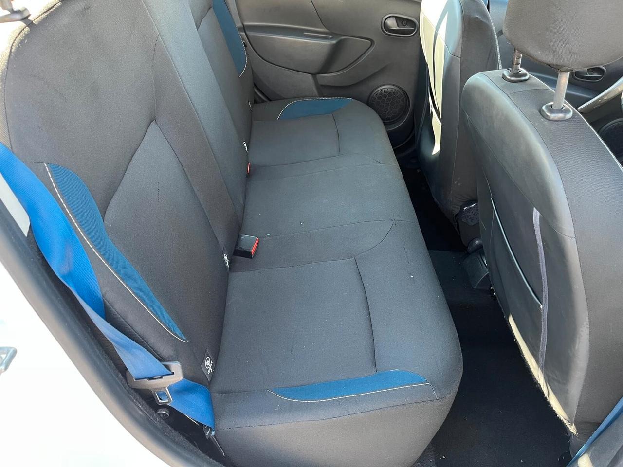 Dacia Sandero 1.2 75CV Lauréate