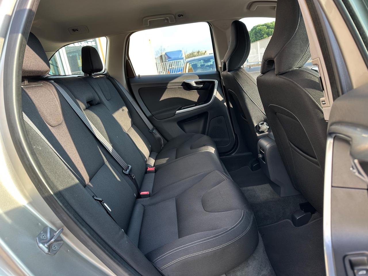 Volvo XC 60 XC60 D3 Geartronic Kinetic