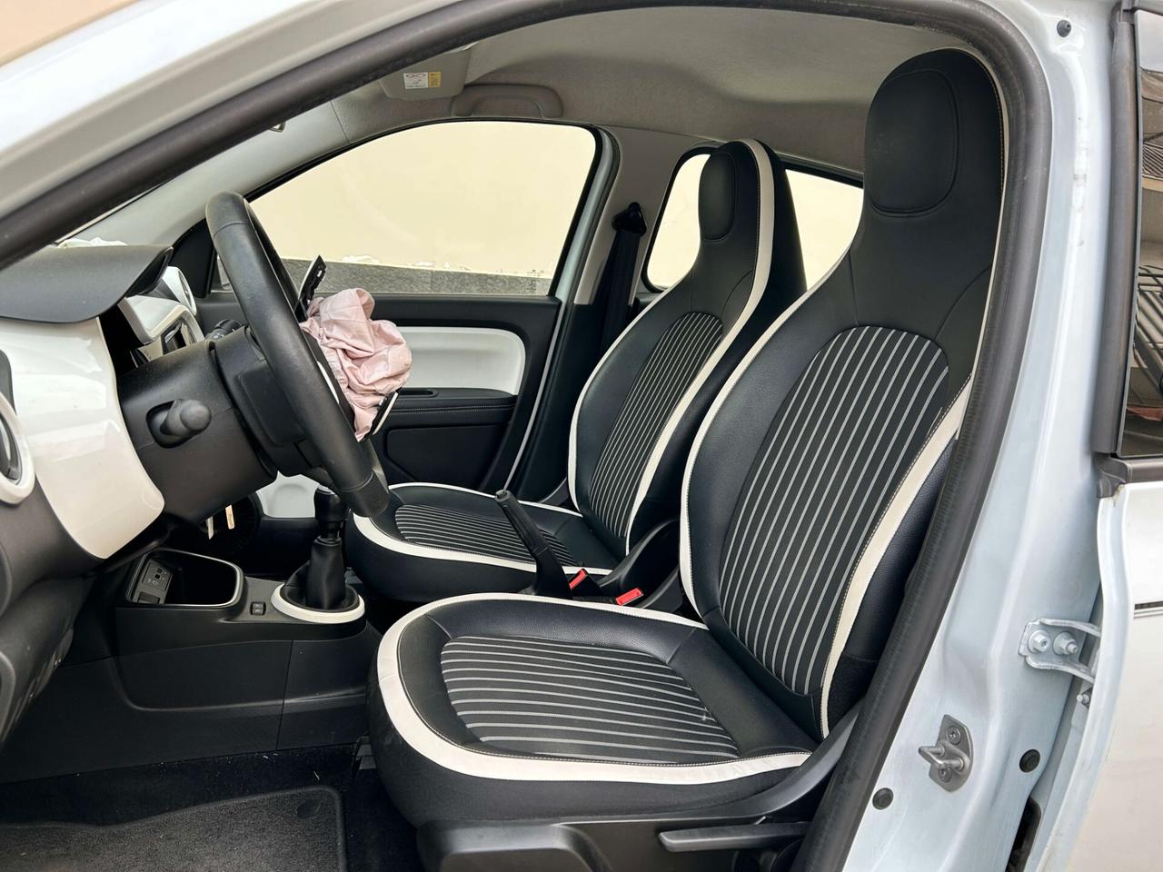 RENAULT TWINGO 1.0 Benzina 65cv - 2021