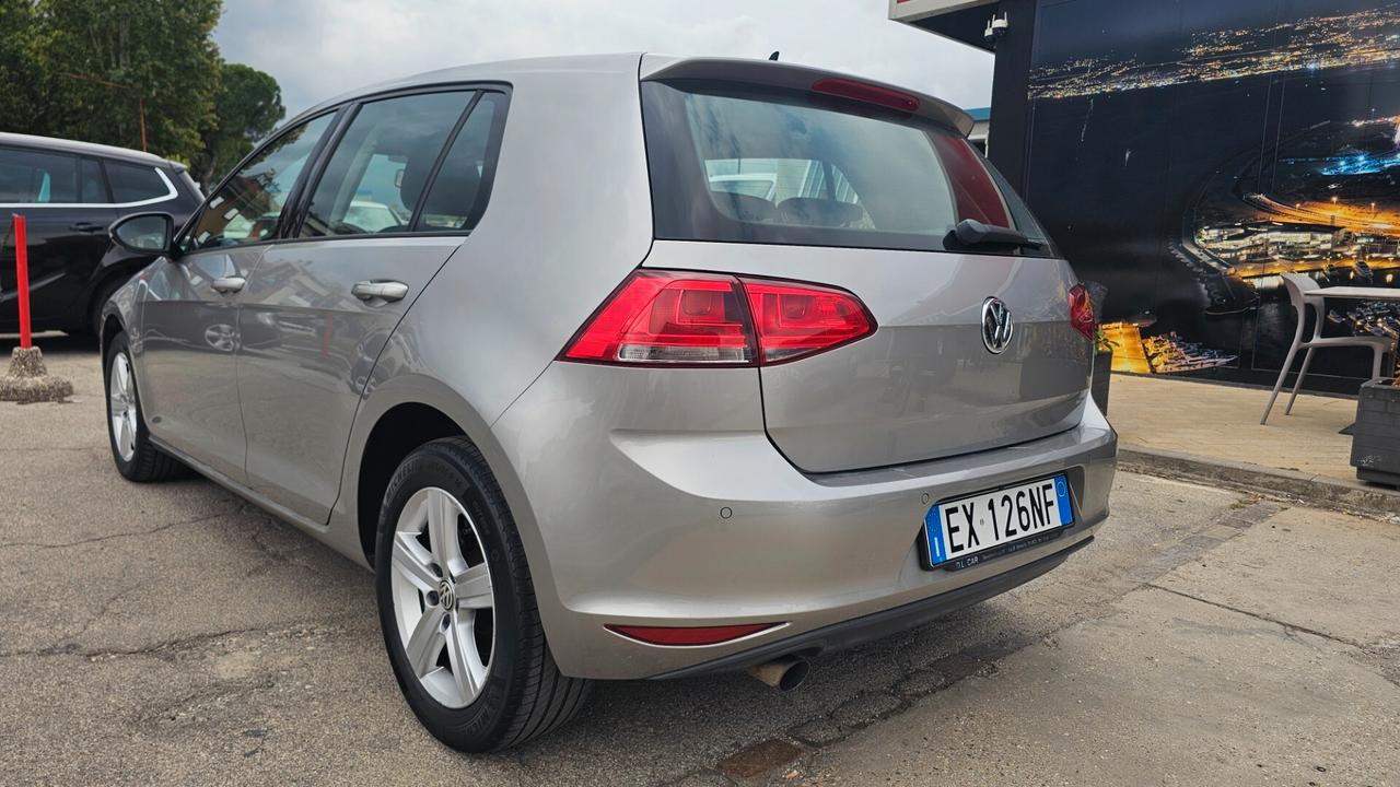 Volkswagen Golf 1.6 TDI 5p. Highline BlueMotion Technology