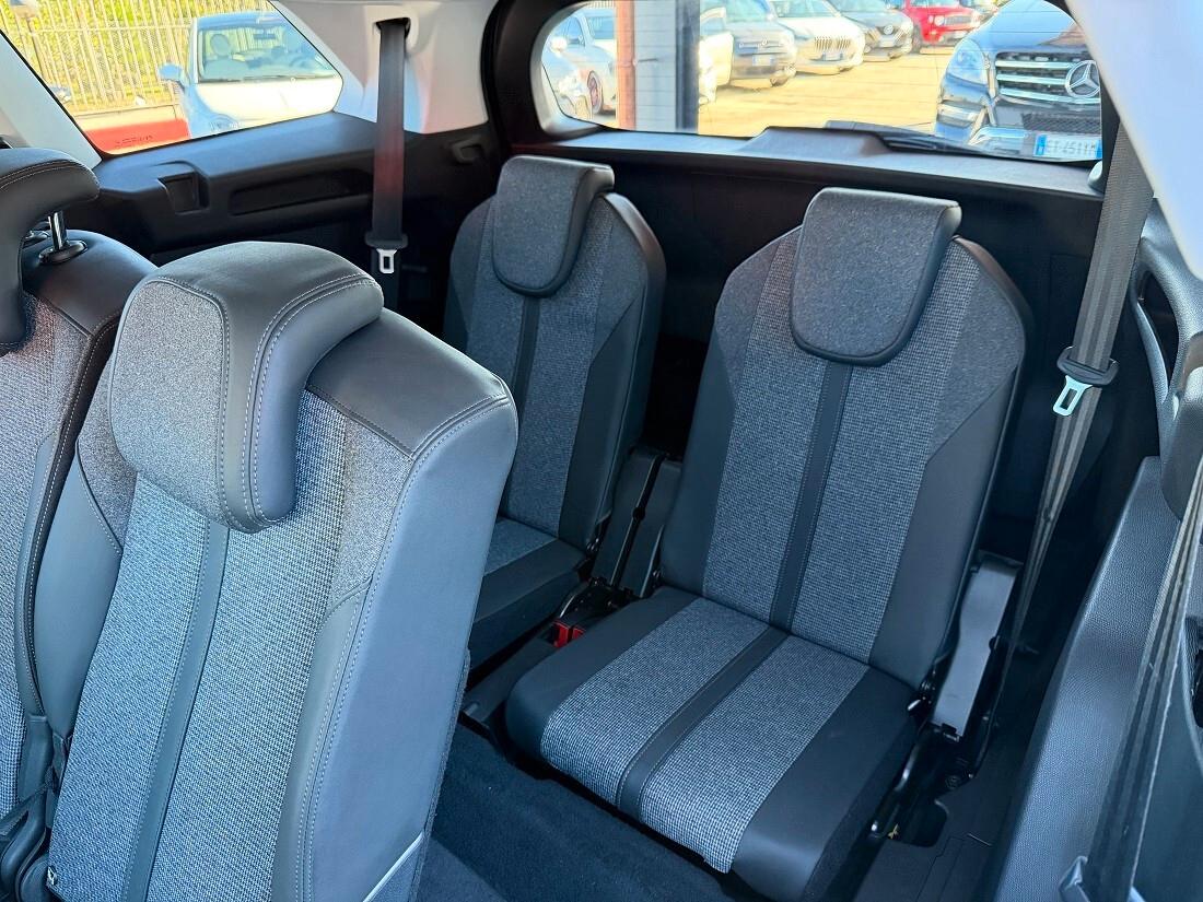 Peugeot 5008 BlueHDi 130 S&S EAT8 Allure
