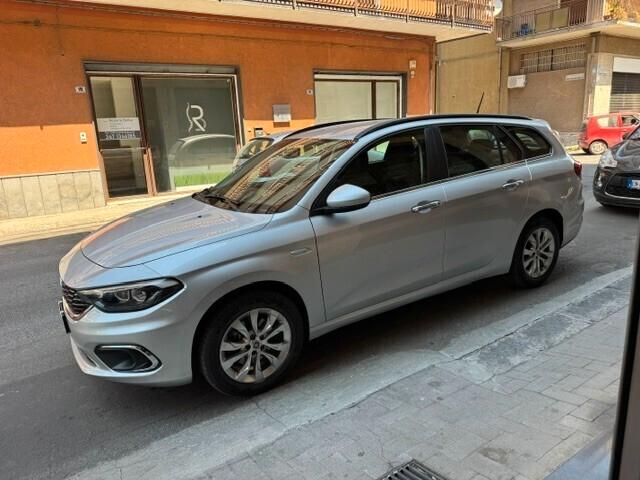 Fiat Tipo 1.3 Mjt 95 CV S&S SW Lounge