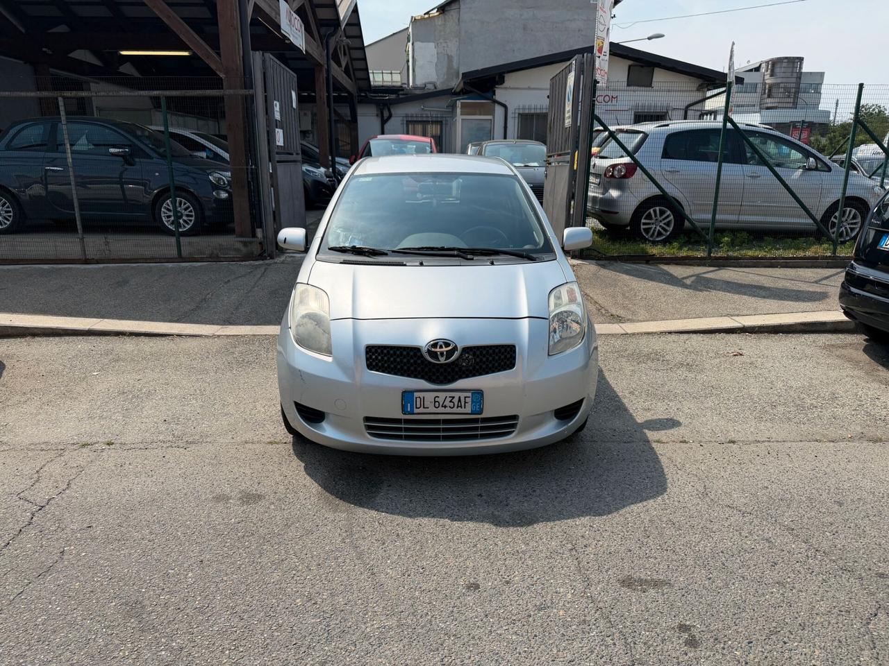 Toyota Yaris 1.4 D-4D 3 porte M-MT Navi