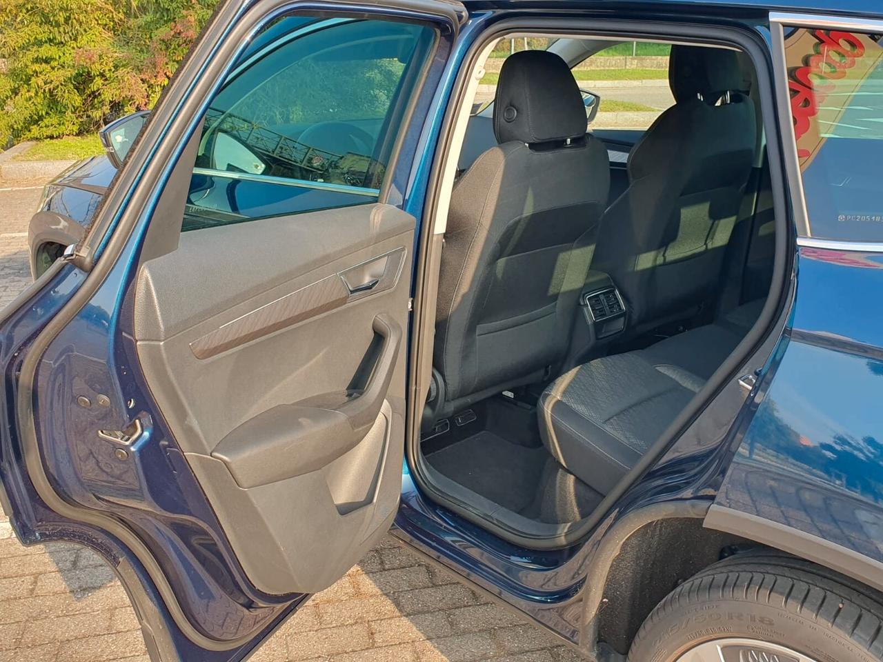 Skoda Karoq 1.5 TSI ACT DSG Style RESTYLING CON TANTI OPTIONAL - PREZZO REALE -