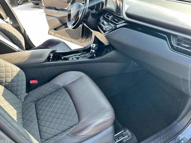 TOYOTA C-HR 1.8 Hybrid E-CVT Lounge OK NEOPATENTATI