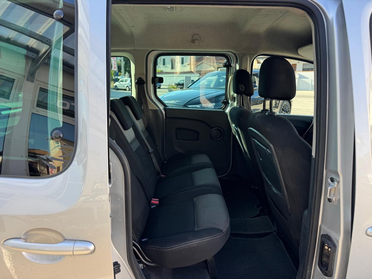 Renault Kangoo 1.5 dCi 95CV Limited N1 netto