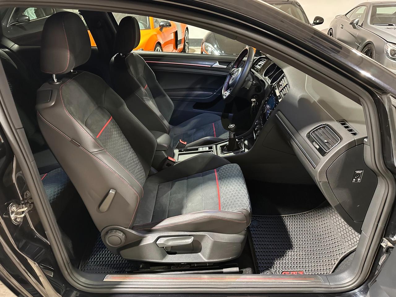 Volkswagen Golf GTI 2.0 TSI 3p. - *MAUALE* NESSUN VINCOLO