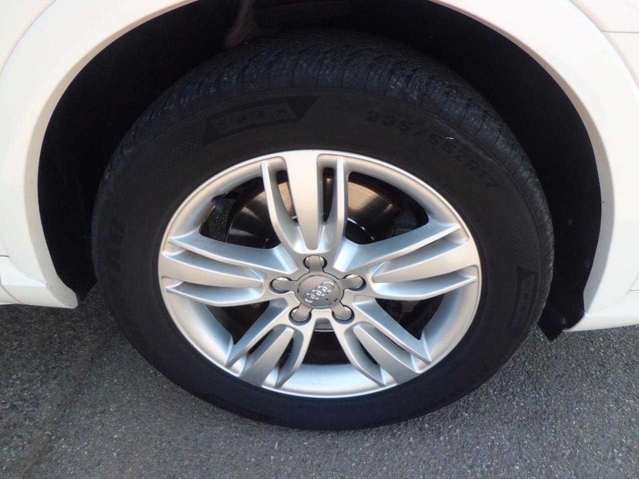 Audi Q3 2.0 TDI 120 CV S-LINE- STRONIC