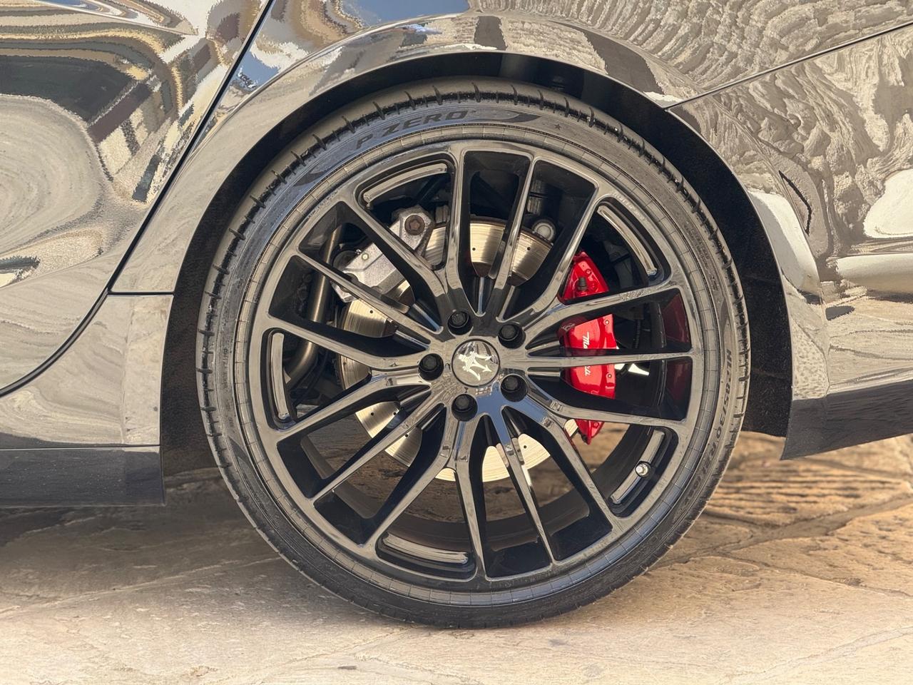 Maserati Ghibli V6 3.0 430 CV SQ4 Gransport 360 HARMAN KARDON