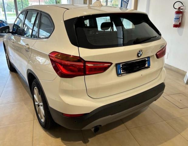 BMW X1 sDrive18i Advantage benzina