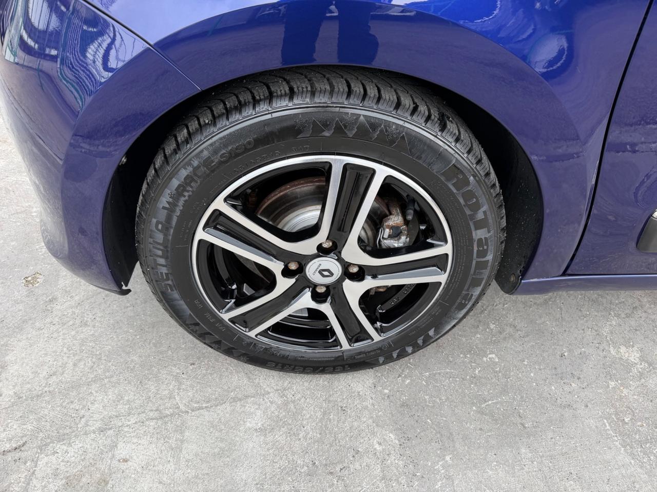 Renault Twingo TCe 90 CV EDC Intens