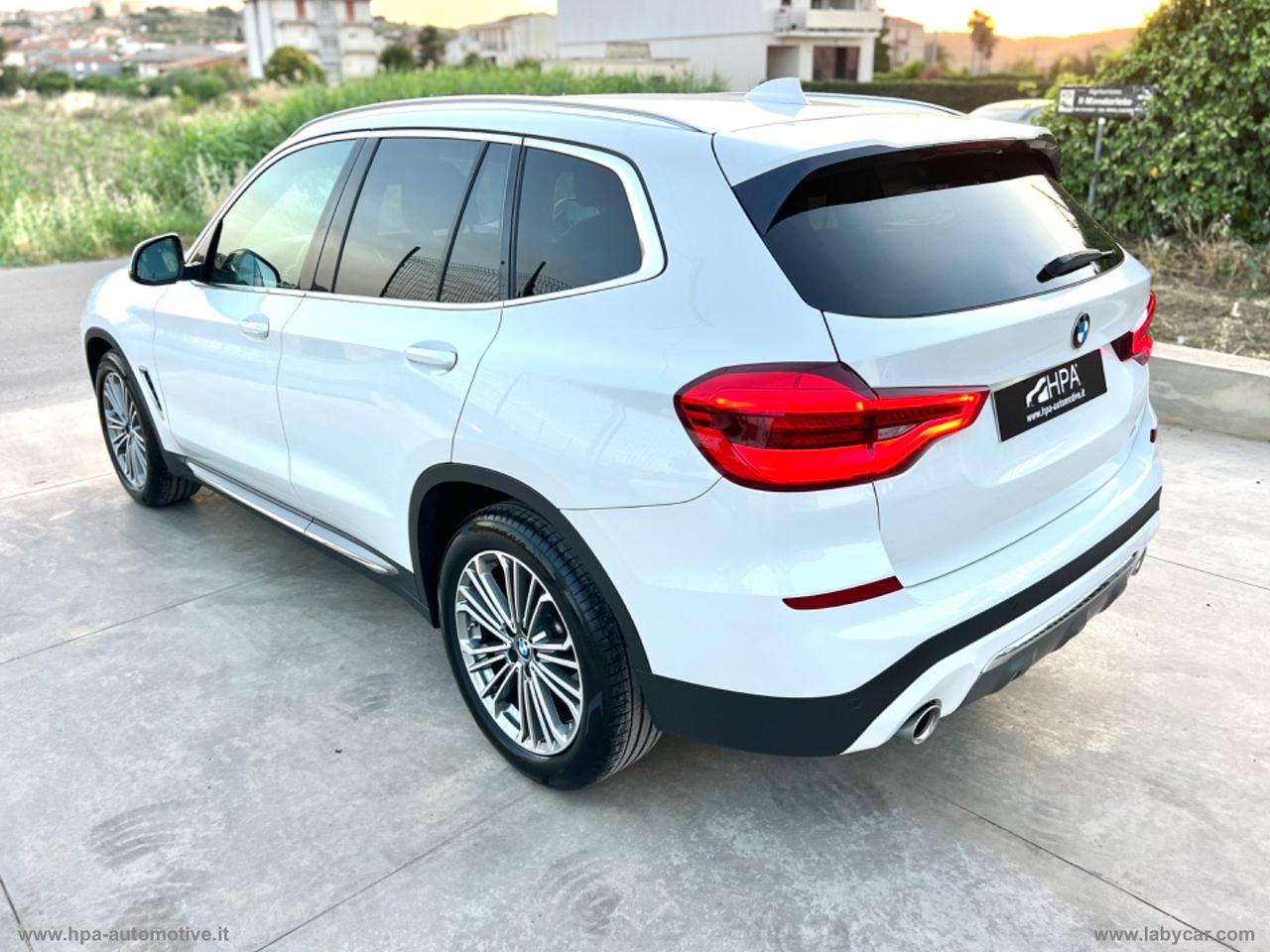 BMW X3 xDrive20d Luxury NAVI PELLE LED CERCHI 19