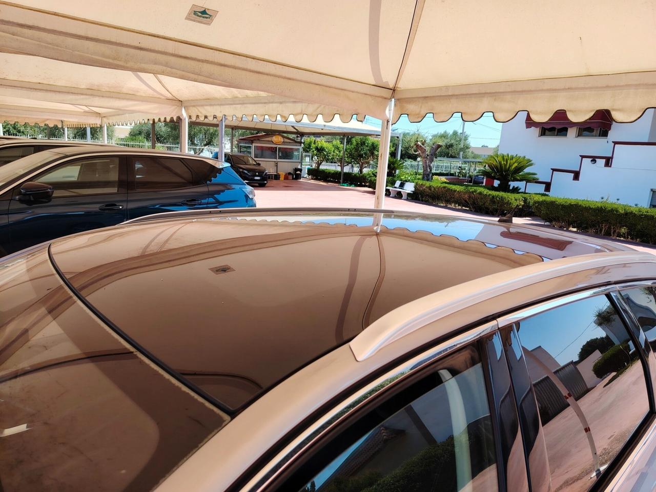 Peugeot 308 1.6 eHDi 115 SW Allure +tetto pan.